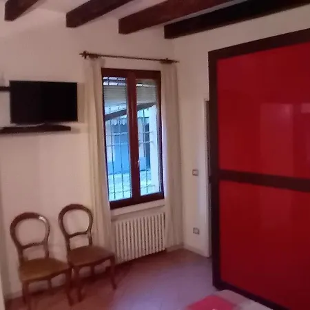 아파트 Panigale90